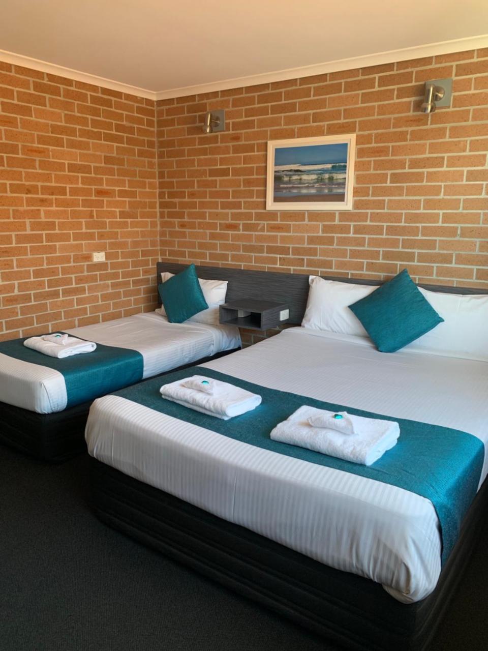 Albion Park The Oaks Hotel Motel מראה חיצוני תמונה
